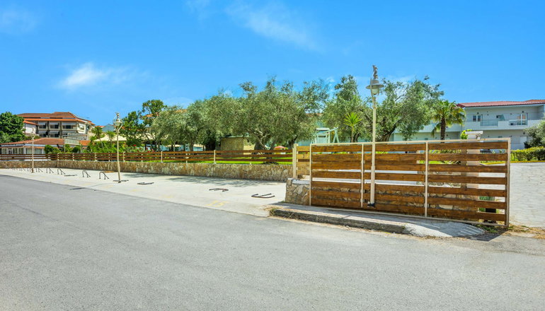 Nikiforos Village