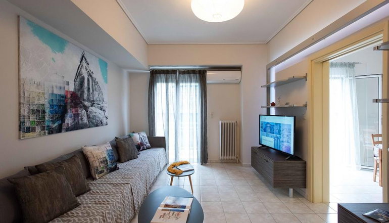Romantic Studio under Acropolis