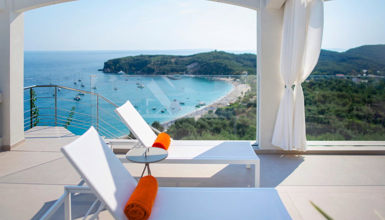 Livinghome Suites