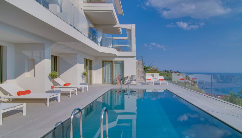 Livinghome Suites