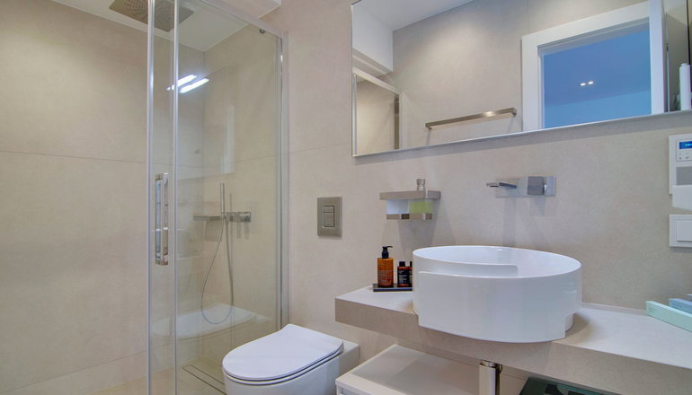 Livinghome Suites