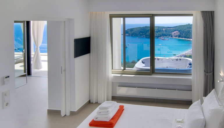 Livinghome Suites