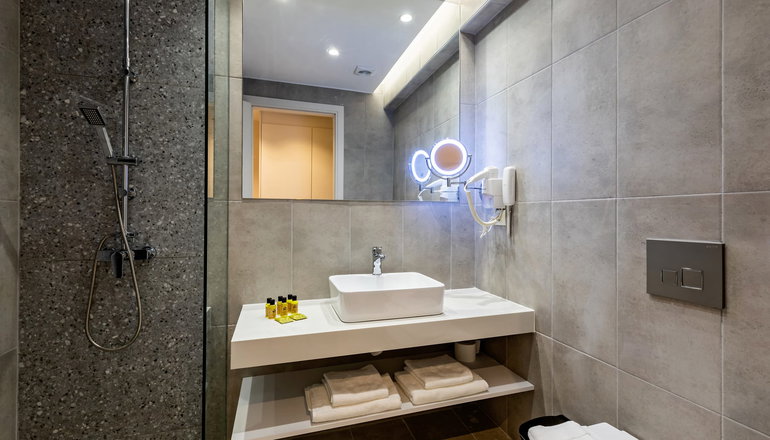4* White Olive Premium - Λίνδος, Ρόδος