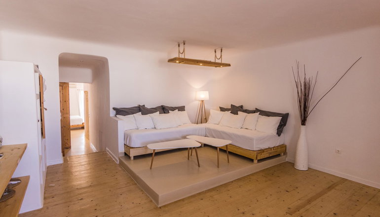 Salt Suites