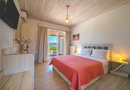 Leonidas Resort