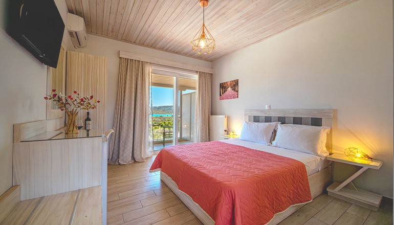 Leonidas Resort