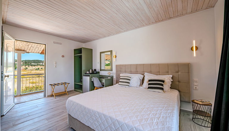 Leonidas Resort