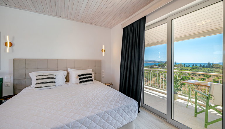Leonidas Resort