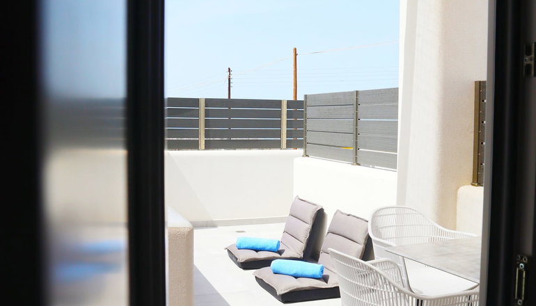 Serapias Suites - Έξω Γωνιά, Σαντορίνη