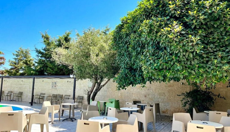 Karteros Hotel