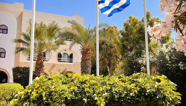 Karteros Hotel