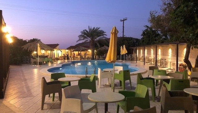 Karteros Hotel