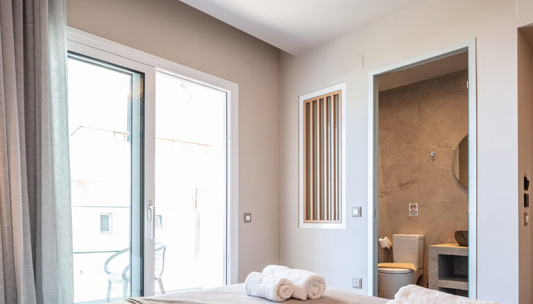 Skipper Beachfront Suites - Χερσόνησος, Κρήτη