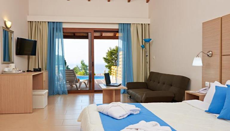 4* Alia Palace Luxury Hotel & Villas