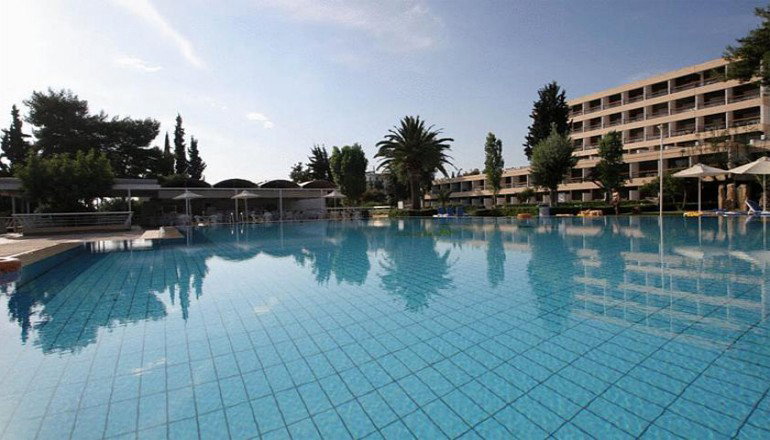 4* AKS Porto Heli