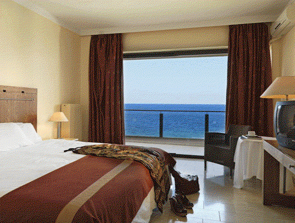 4* Kalamaki Beach Hotel