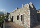 Onar Mani Suites