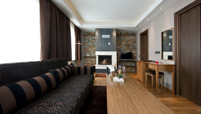 4* Miramonte Chalet Hotel & Spa