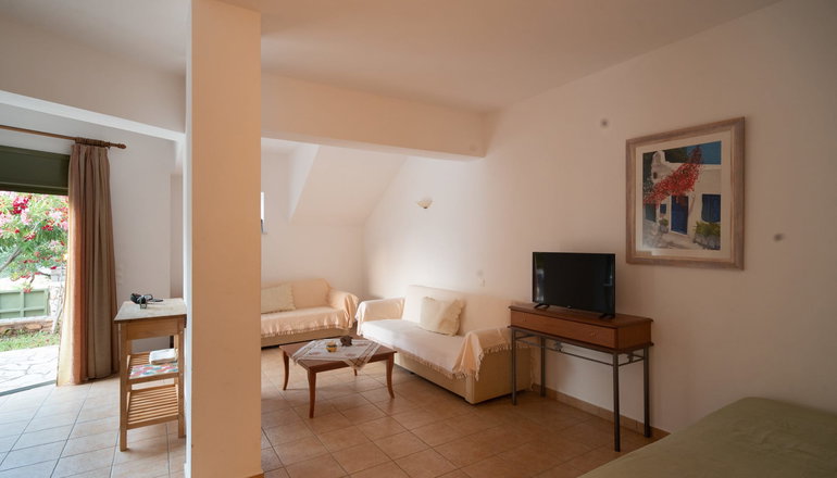 Villa Luisa Exclusive Residences - Μονεμβασιά