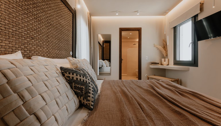 Onym Curated Villas