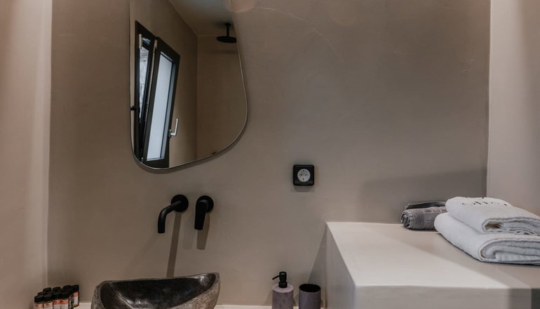 Onym Curated Villas