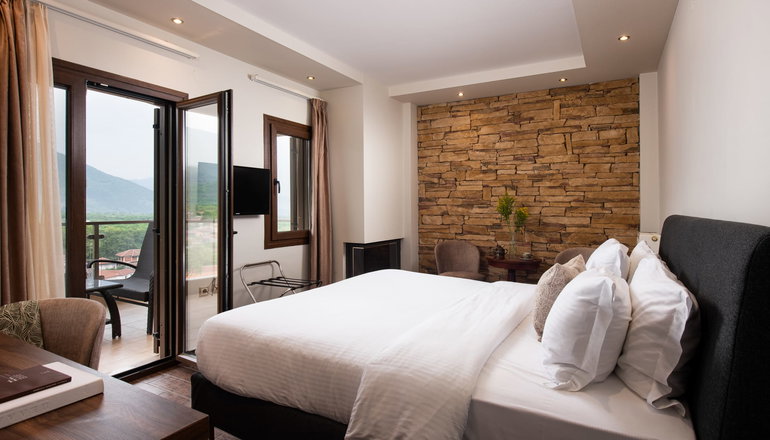 4* Naiades Hotel