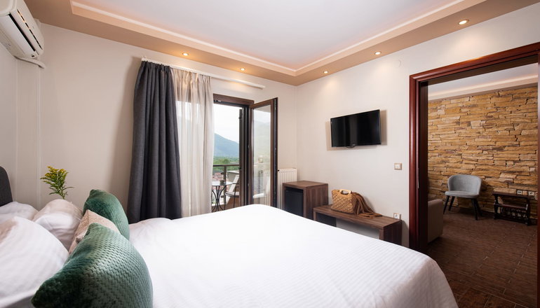4* Naiades Hotel