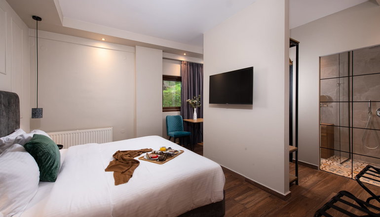 4* Naiades Hotel