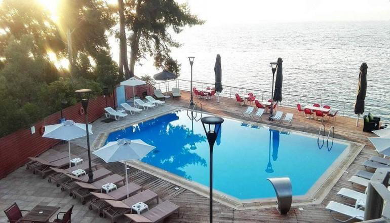 Poseidon Hotel