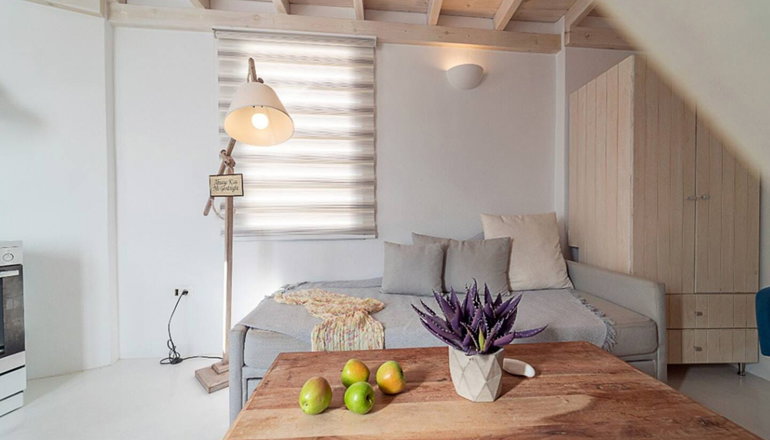 Santorita Suites