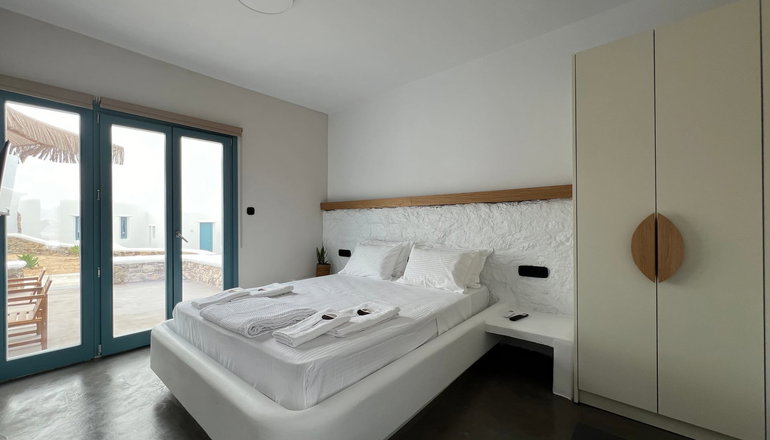 Thronos Suites -  Άνω Μερά, Μύκονος