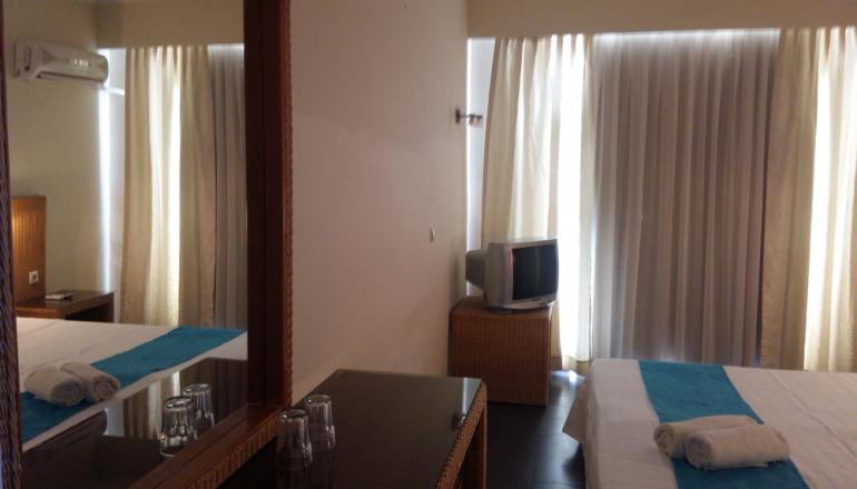 Smartline Elia Hotel