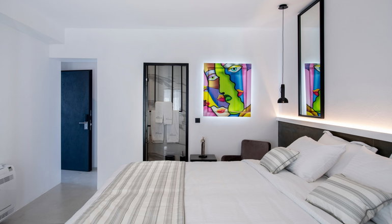 4* Central Boutique Hotel by Naoussa Hills
