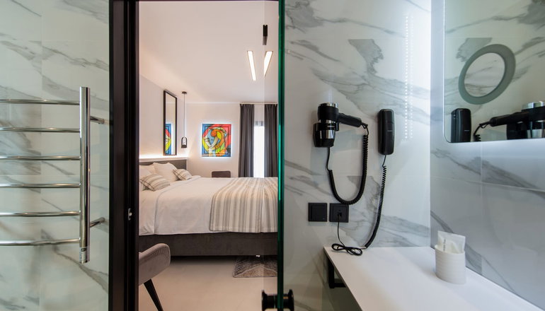 4* Central Boutique Hotel by Naoussa Hills