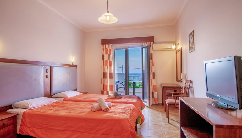 Agoulos Beach Hotel - Αργάσι, Ζάκυνθος