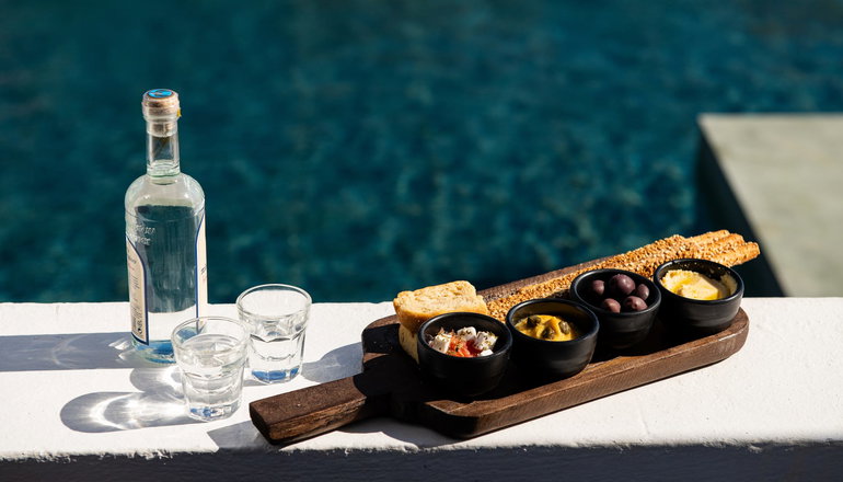 5* The Noverian Bios Santorini Vegan Vegetarian Boutique Hotel - Φηρά, Σαντορίνη