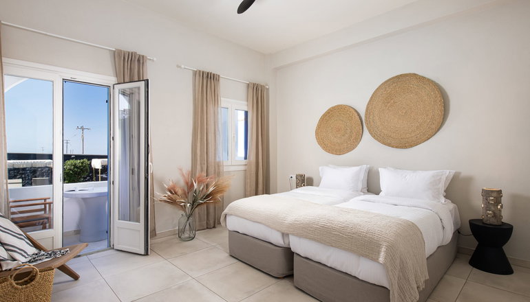 5* The Noverian Bios Santorini Vegan Vegetarian Boutique Hotel - Φηρά, Σαντορίνη