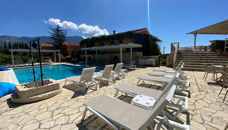 Sunrise Inn Hotel - Κουντουράτα, Κεφαλονιά