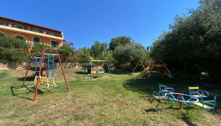 Sunrise Inn Hotel - Κουντουράτα, Κεφαλονιά