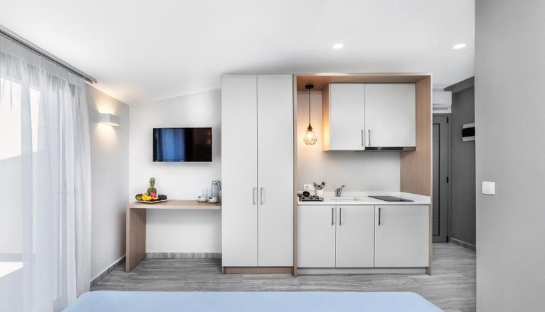 Nymphes Deluxe Accommodation