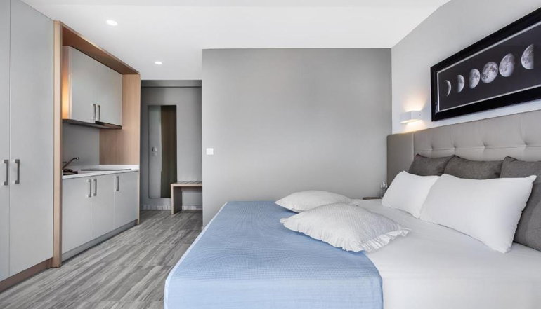 Nymphes Deluxe Accommodation