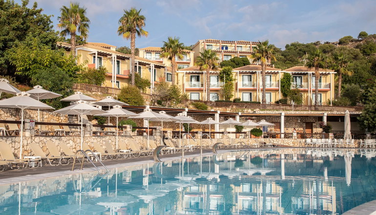 5* Louis Apostolata Island Resort