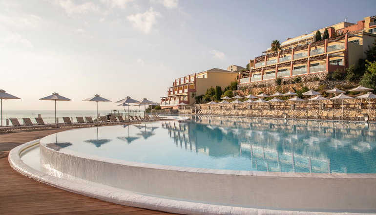 5* Louis Apostolata Island Resort