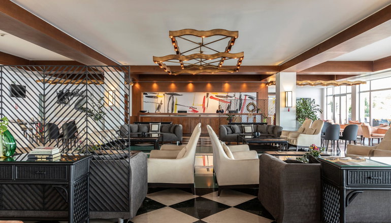 5* Louis Apostolata Island Resort