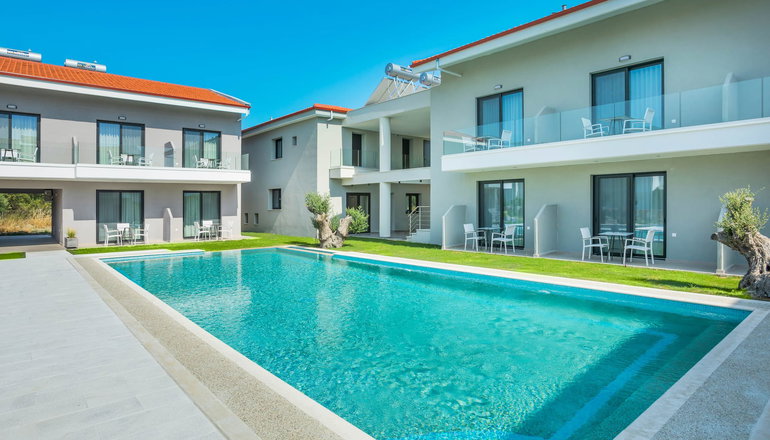 AlexMare Suites