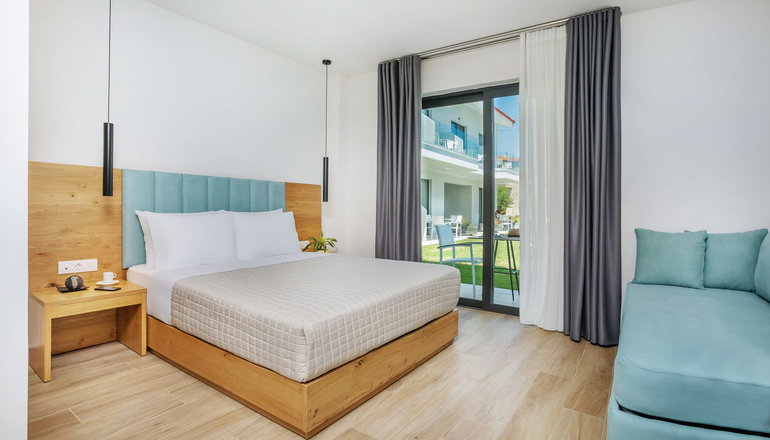 AlexMare Suites