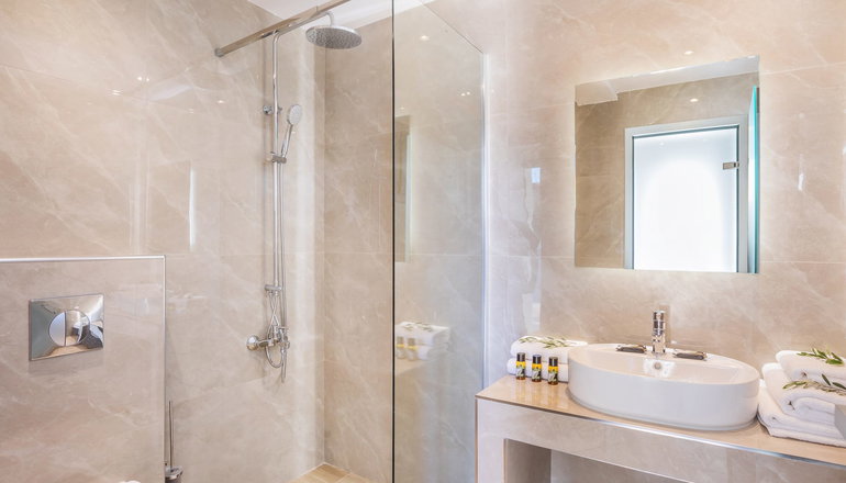 AlexMare Suites