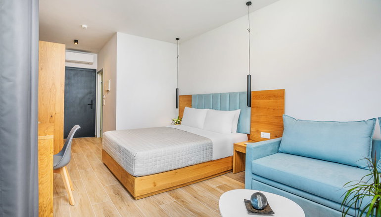 AlexMare Suites