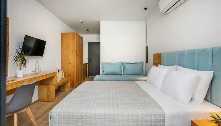 AlexMare Suites