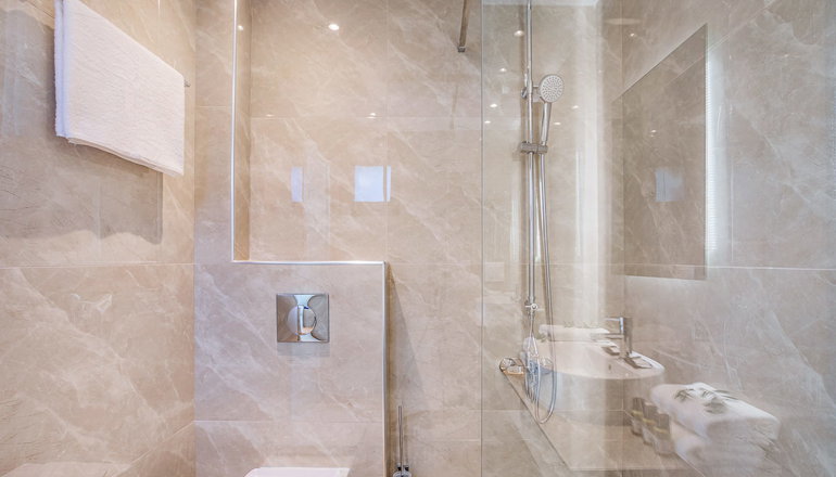 AlexMare Suites
